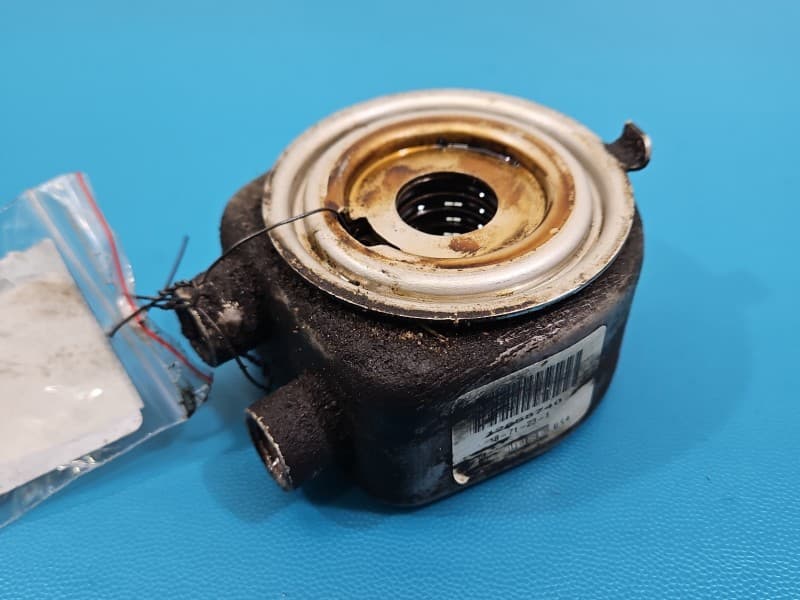 Podstawa filtra oleju obudowa Opel Insignia B 2,0 T B20NFT 12658740