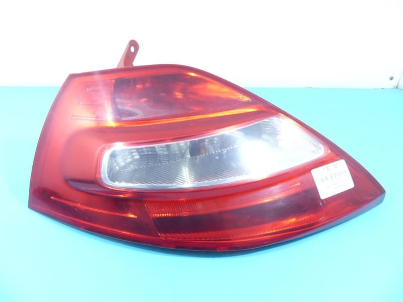 Lampa tył lewa błotnika Renault Megane II HB EUROPA 8200413214