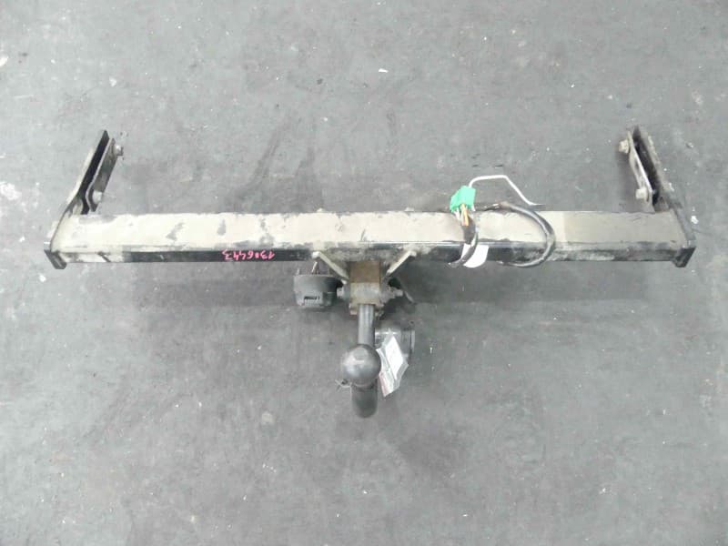 Hak holowniczy Volvo V40 II 12-