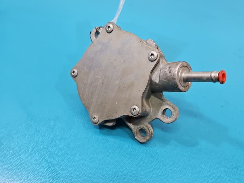 Pompa vacum Toyota Corolla E21 19- 1,6 16V ST839-M1-A
