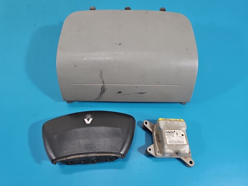 Poduszki powietrzne zestaw komplet Renault Trafic II 8200112746A 91167362 601959800 8200136331 820136277A