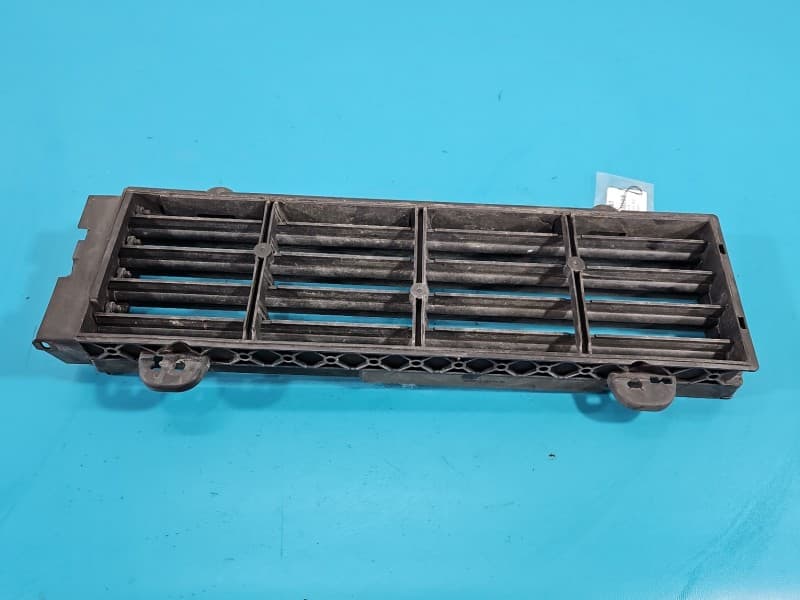 KIEROWNICA Wlot powietrza Renault Espace V 1,6 dci 620C40975R