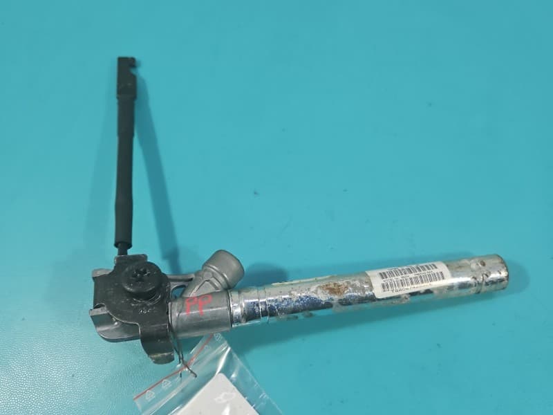 Pas bezpieczeństwa przód prawy pasażera Jeep Cherokee KL P68204518AA