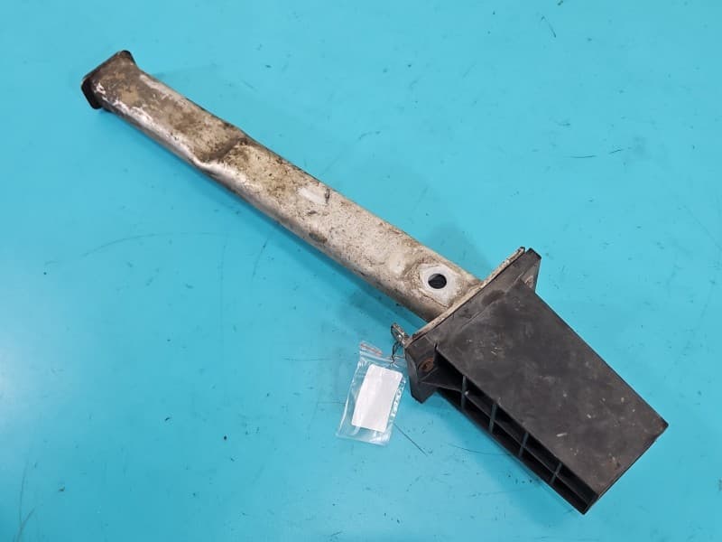 Wzmocnienie zderzaka przód belka Citroen C4 picasso I 06-13 Strefy zgniotu. Zagięcie przy plastiku. PRAWA przednie EZRC
