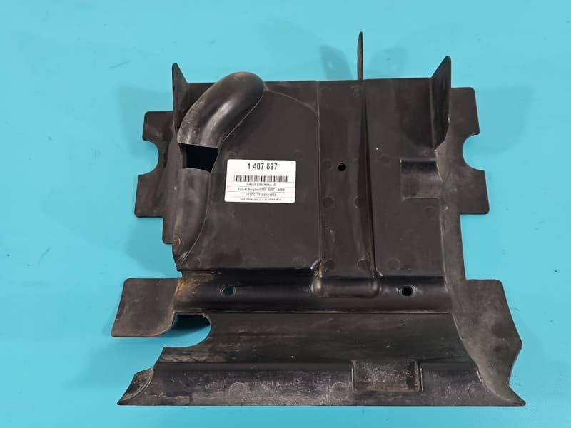 Osłona ZAŚLEPKA PLASTIK Suzuki Burgman 400 07-09 17771-05H00