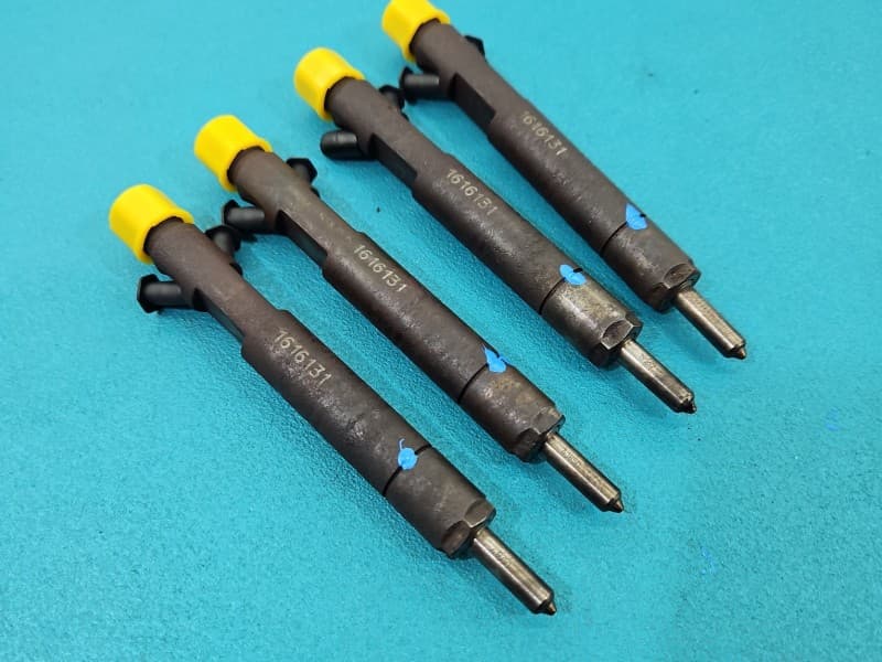 TESTOWANY Komplet wtryskiwaczy Ford Focus Mk1 1,8 tddi TJBB01702D