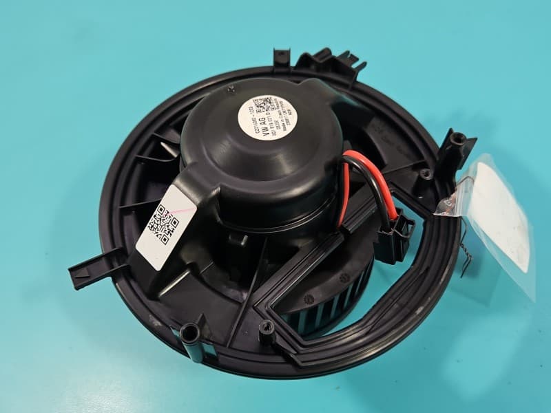 Dmuchawa nawiewu wentylator Vw Passat B8 europa 3Q1819021D