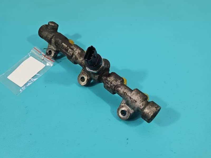 Listwa wtryskowa CZUJNIKI Renault Master III 10-24 2,3 dci 0445214212 0281006036