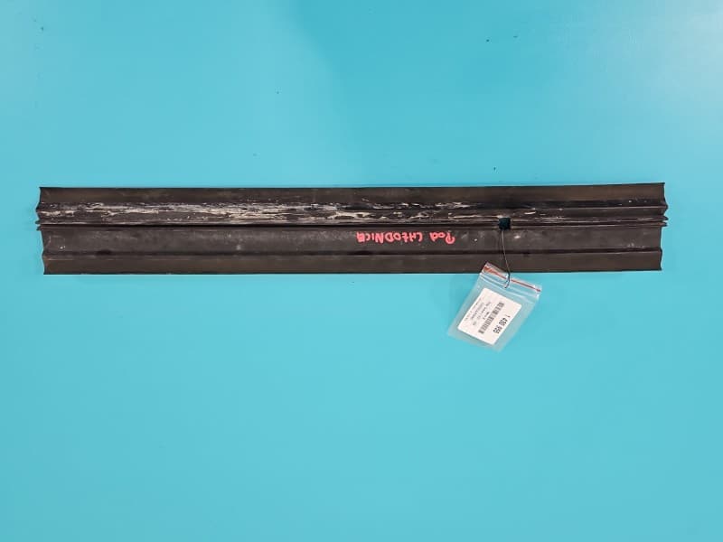 KIEROWNICA Wlot powietrza Dodge Caravan V 07-20 3,6 V6