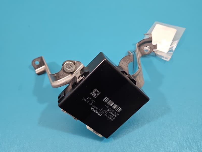 Sterownik moduł HAMULCA ASSY PARKING BRAKE LEXUS NX I 14-21 89050-78012 151811-10622