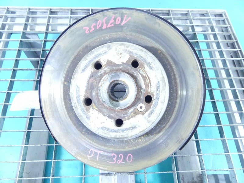 Piasta koła tył prawa zwrotnica łożysko Mercedes CLS II C218 W218 218 4,7 V8 278922