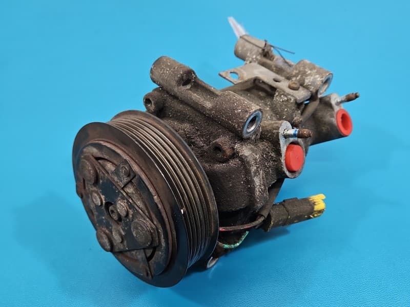 Sprężarka klimatyzacji kompresor Peugeot 301 1,6 hdi 9814865380 9814865680