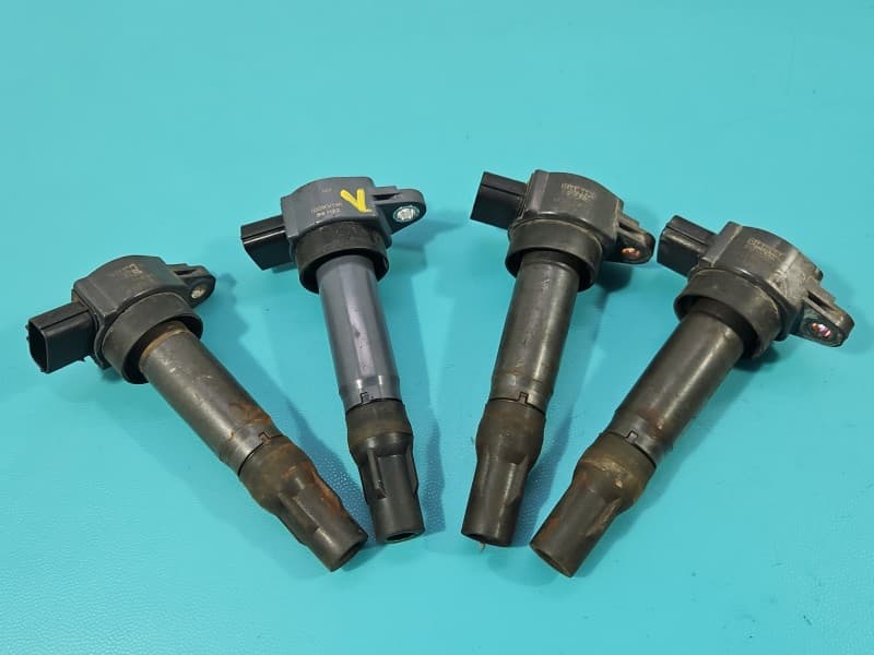 Cewka zapłonowa Smart Forfour I 04-06 1,3 16V 4 el. 3 cewki diamond FK0330, jedna SKV 03SKV198 FK0330