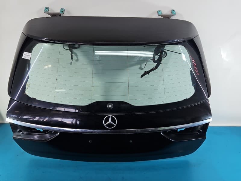 Klapa tył BAGAŻNIKA SZYBA Mercedes W213 kombi 5d 040