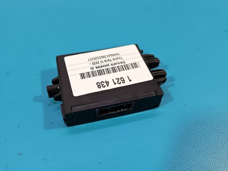 Sterownik moduł immobilizera Toyota Yaris IV 89780-02441 T37R0D46163654 62C377-000