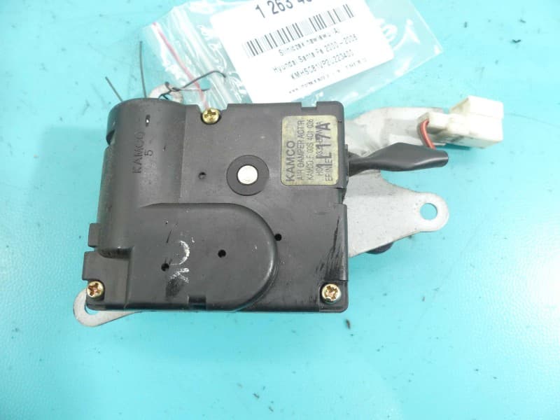Silniczek nawiewu NAGRZEWNICY Hyundai Santa Fe I 00-06 F00S4C1036 EUROPA