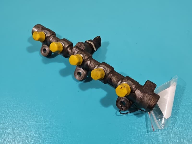 Listwa wtryskowa CZUJNIKI Renault Master III 10-24 2,3 dci 0445214258 0281006191