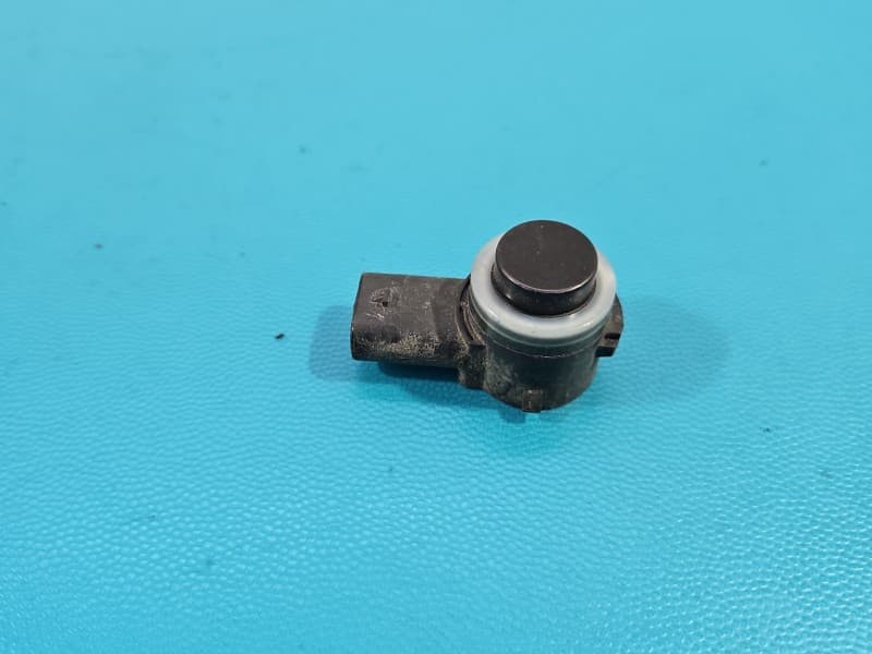 Czujnik parkowania PDC INFINITI QX30 H15 16-19 Z11 284385DA1B