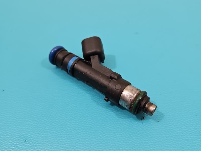 Wtryskiwacz 0280158020 3032701AA Jeep Cherokee KJ 3,7 V6 204KM