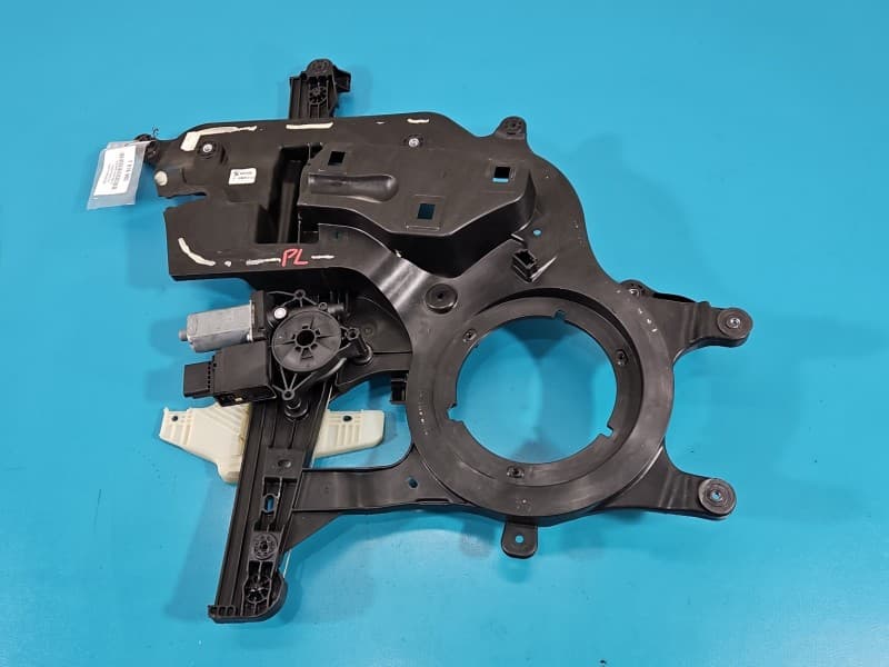 Podnośnik przód lewy SZYBY WINDA 9830335880 156144202G Toyota Proace City 5d HB