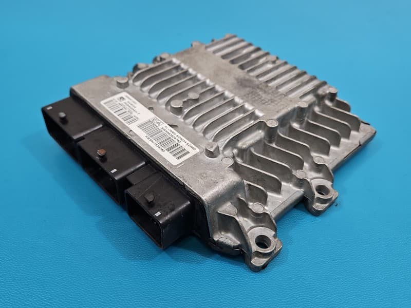 Komputer Sterownik silnika Peugeot 407 2,0 hdi 9663606780 SID803A