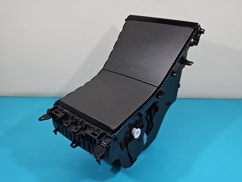 Schowek pasażera Tesla Model 3 17- EUROPA 1087920-00-H