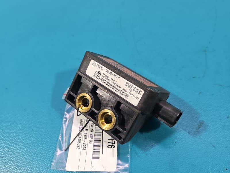 Czujnik ESP Audi A3 8L 1J0907657B 100980-04632