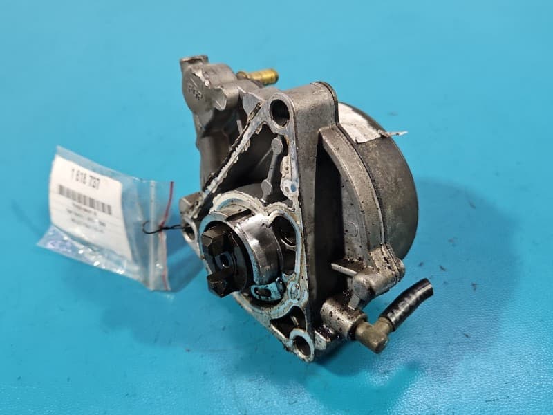 Pompa vacum Opel Vectra C 1,9 cdti