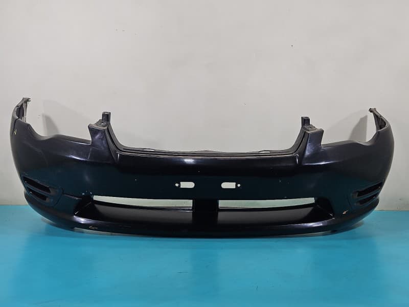 Zderzak przód przedni Subaru Legacy IV czarny, 32J