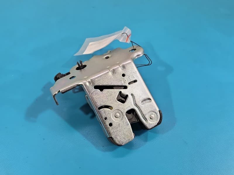 Zamek klapy tył Skoda Octavia IV kombi 4 PIN kombi 65482750602S
