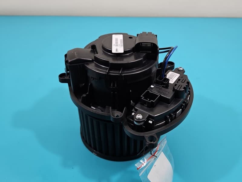 Dmuchawa nawiewu wentylator Renault Megane IV europa T69963A