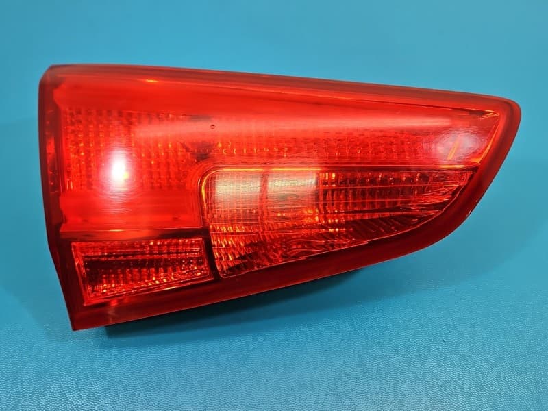 Lampa tył lewa klapy Kia Ceed II 12-18 kombi EUROPA 92403-A23