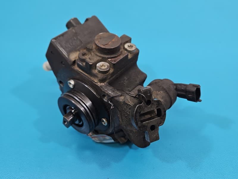 Pompa wtryskowa Opel Astra III H 1.3 cdti 0445010157 55206489