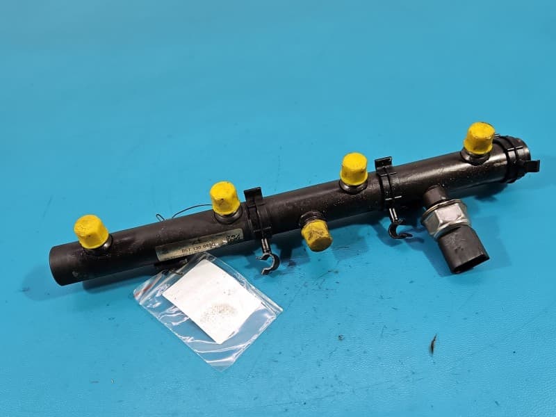 Listwa wtryskowa CZUJNIKI Audi A8 D3 4.2 tdi BVN 057130089G
