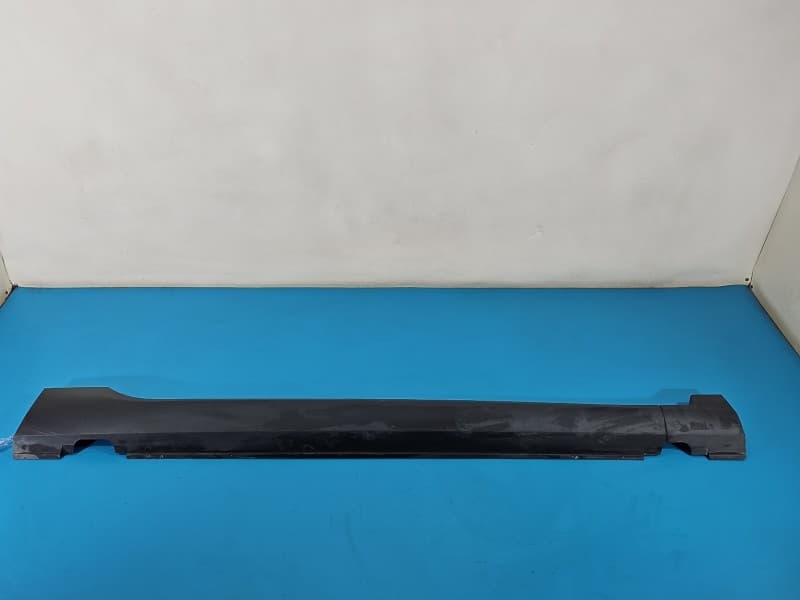 Listwa progowa prawa PRÓG NAKŁADKA Peugeot 2008 I 13-19 96781715XT KWE