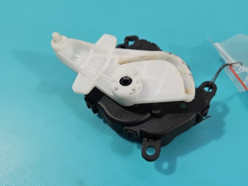 Silniczek nawiewu NAGRZEWNICY Ford Mondeo Mk5 GS7H-19E616-AA EUROPA
