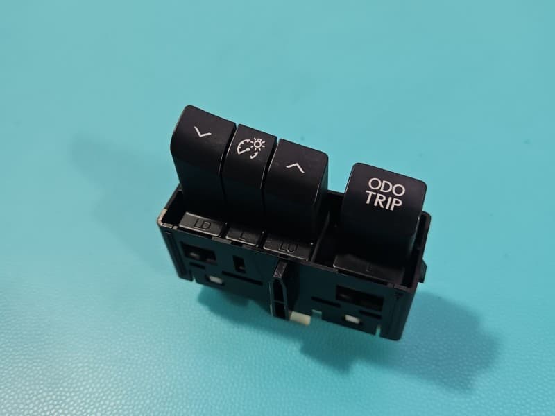 Przełącznik regulacji świateł licznika LEXUS NX I 14-21 15D053