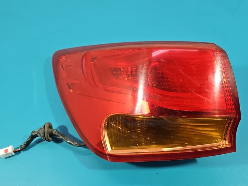 Lampa tył lewa błotnika Kia Ceed II 12-18 kombi EUROPA 92401-A23