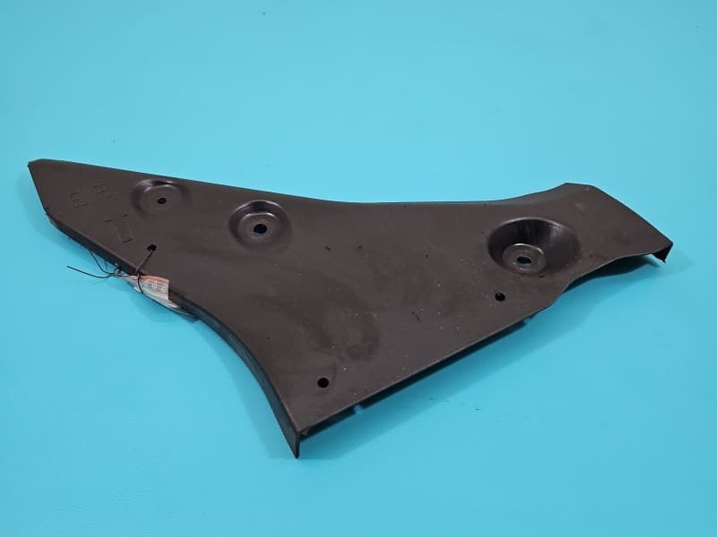 Osłona ZAŚLEPKA PLASTIK Prawa strona infiniti Q50 I 13-17 74818