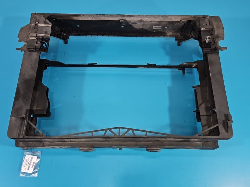 Mocowanie uchwyt chłodnic Bmw F06 Gran Coupe 7803066