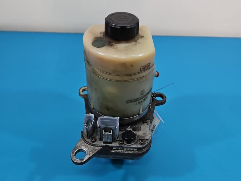 Pompa wspomagania Ford Kuga Mk1 I 08-13 2,0 TDCI 4M513K514DC
