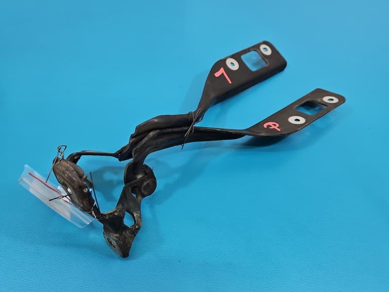 Zawias maski komplet lewy prawy Honda Civic VIII UFO B92P