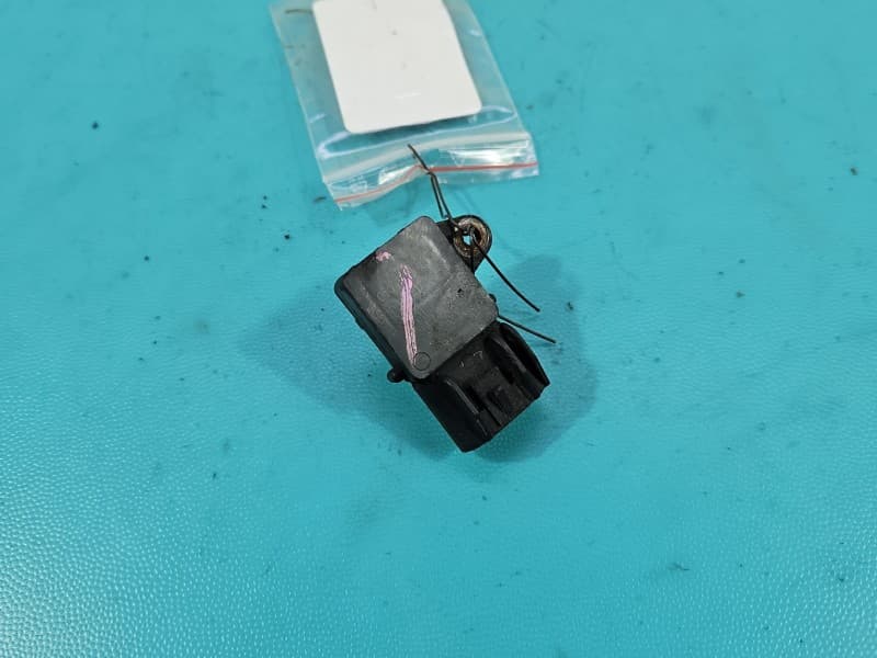 Mapsensor Czujnik ciśnienia powietrza Dodge Caliber 05033310AB