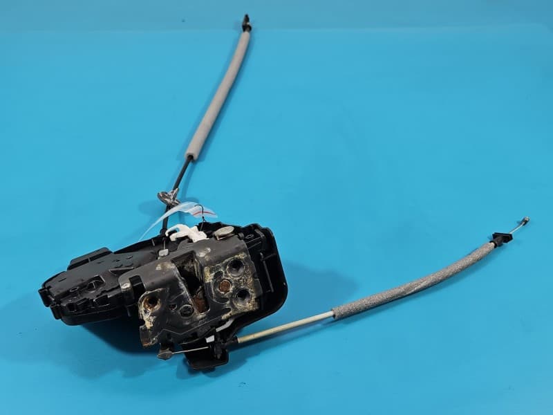 Zamek przód prawy Volvo XC60 I 08- EUROPA 10pin 30799303