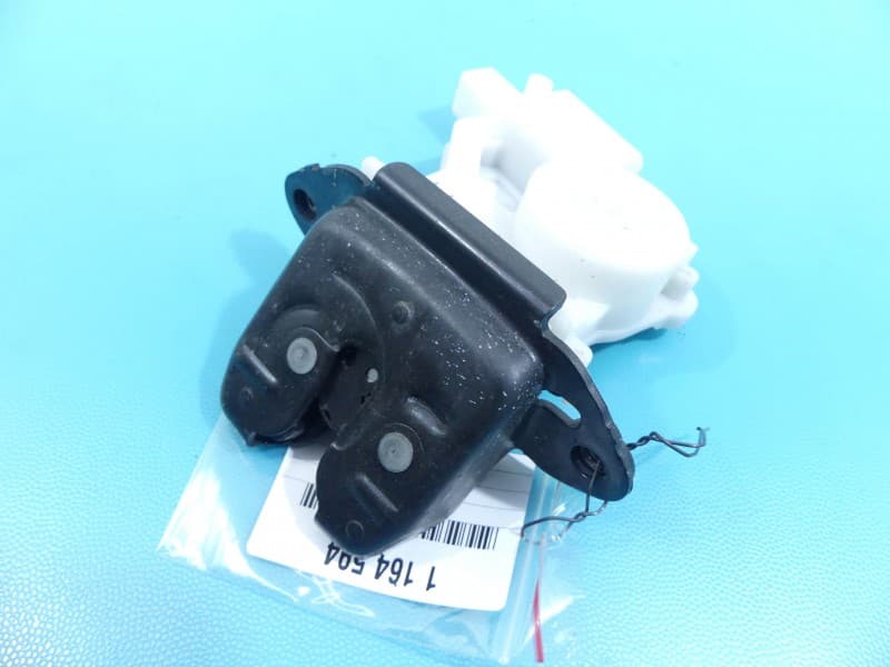 Zamek klapy tył Nissan Pulsar HB 4PIN