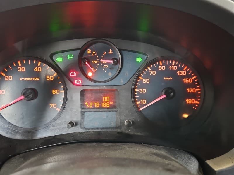 Licznik Citroen Berlingo II 1,6 hdi 9665983580 EUROPA