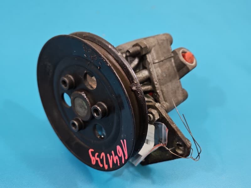 Pompa wspomagania Audi 80 B3 1,8 wtrysk mech 026145155B