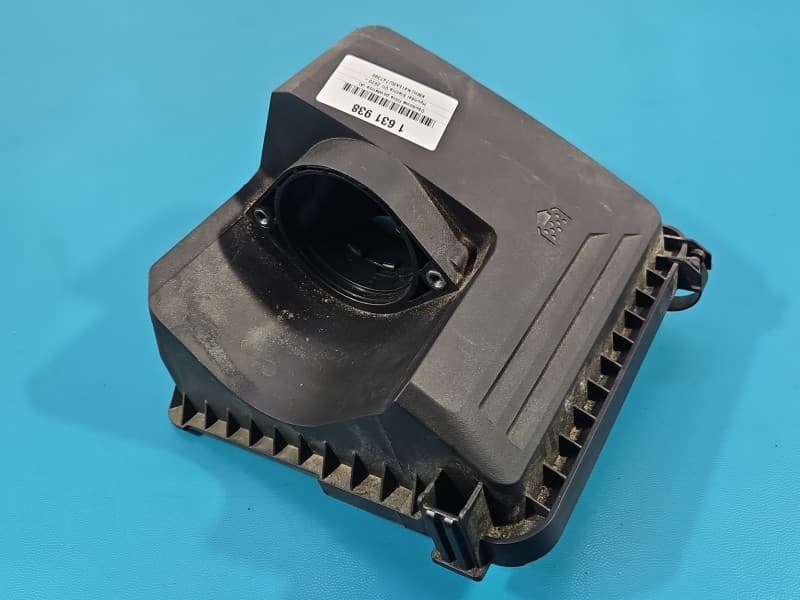 Obudowa filtra powietrza Hyundai Elantra VII 20- 1,6 16V 28110-AA670