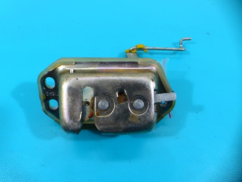 Zamek klapy tył Tata Indica Vista 10-15 HB