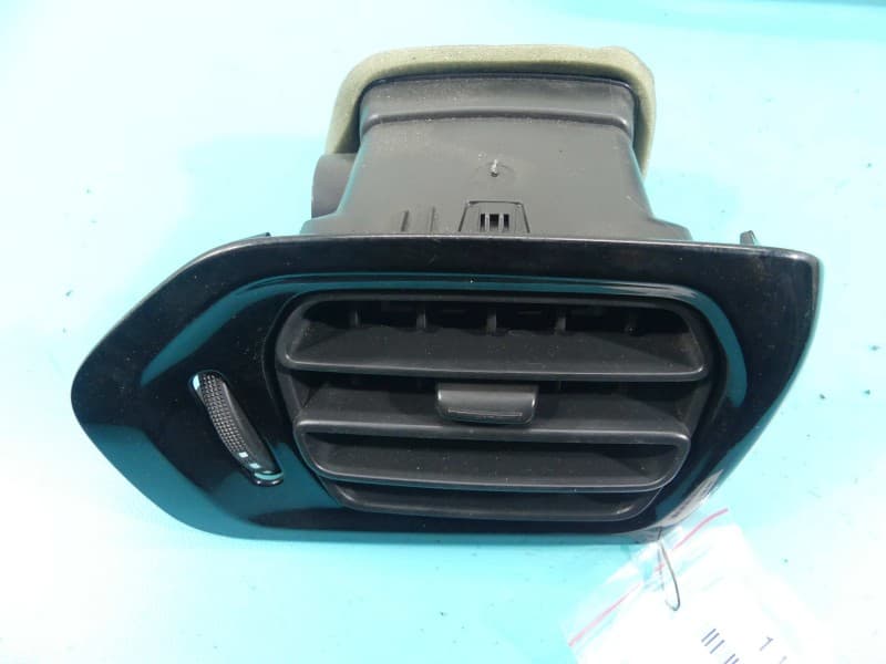 Kratka nawiewu Peugeot 301 9677287077 EUROPA